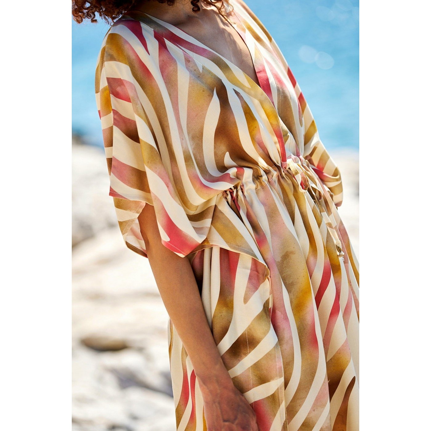 KOKKOSAMMOU Short caftan Paros with front tie — Dresses from Toolittle — additional view 3