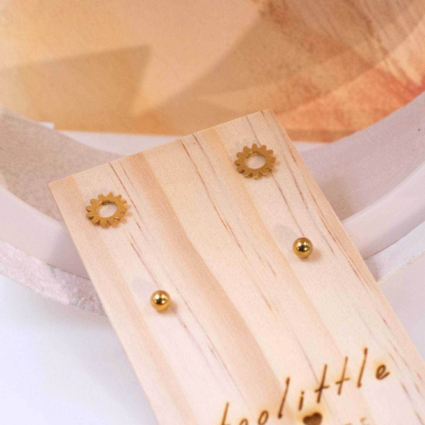 2 Pairs of Gold-plated Inox Stud Earrings Set — Earrings from Toolittle — additional view 2