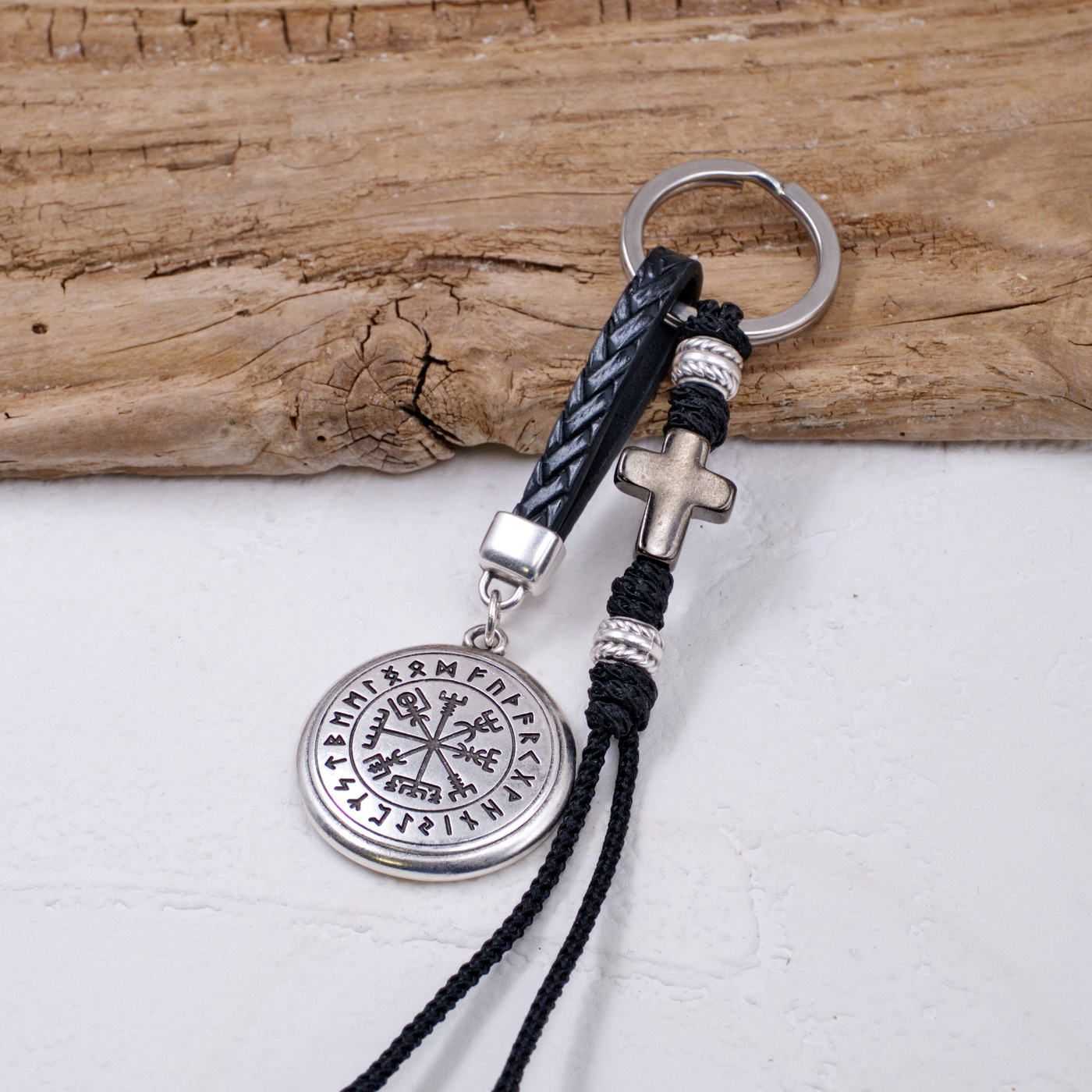 Vegvisir Men's Keychain - The Wayfinder — Pendants & charms from Toolittle — additional view 3