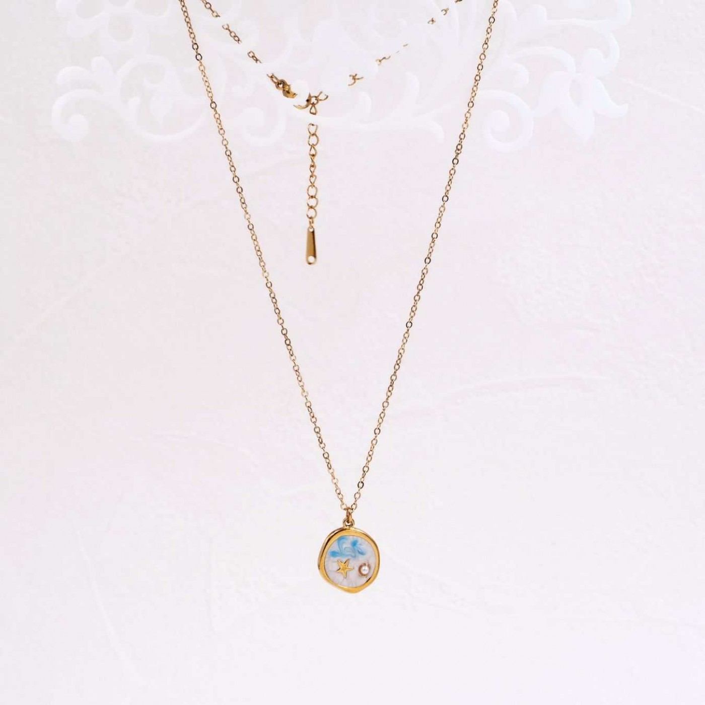 Stainless Steel Jewelry: Mother of Pearl Necklace | Starfish — Necklaces from Toolittle — additional view 3