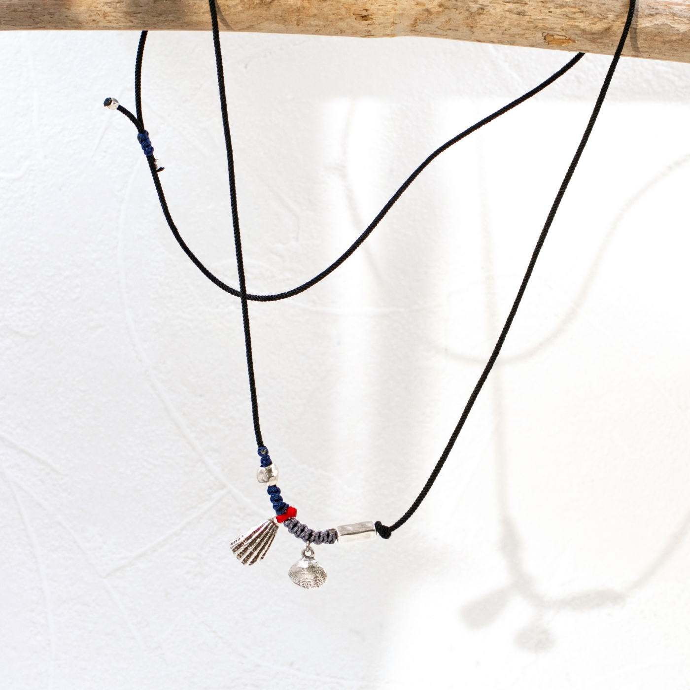 Unisex Sea Shell Necklace — Necklaces from Toolittle — additional view 3