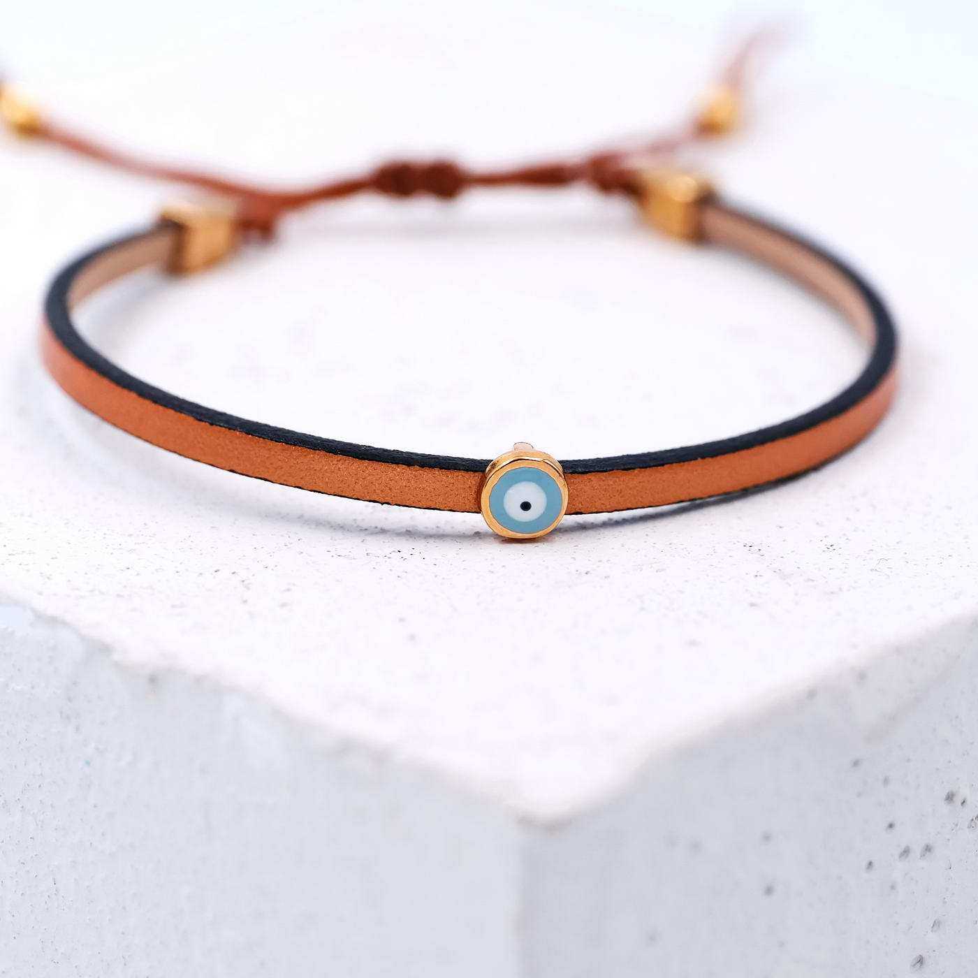 Leather bracelet Mati