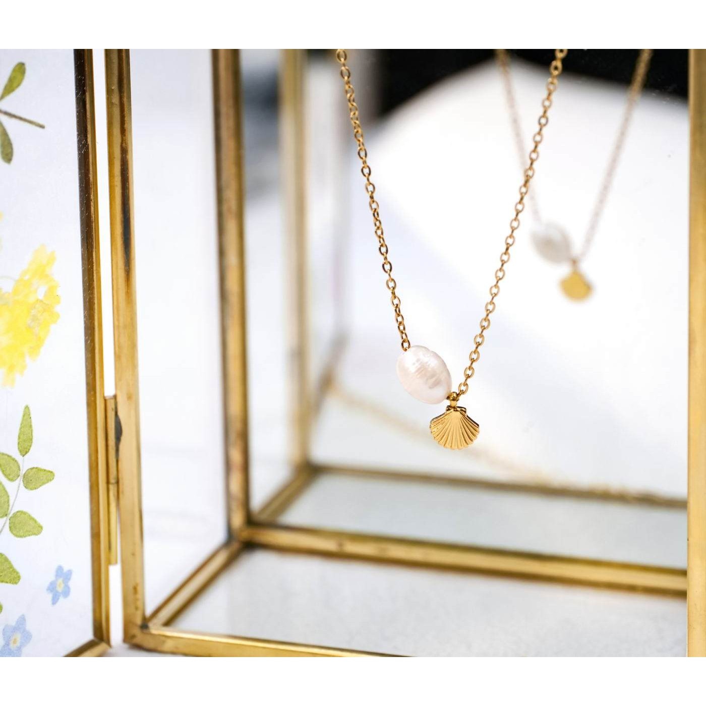 Inox Sea Shell Chain Necklace — Necklaces from Toolittle — additional view 4