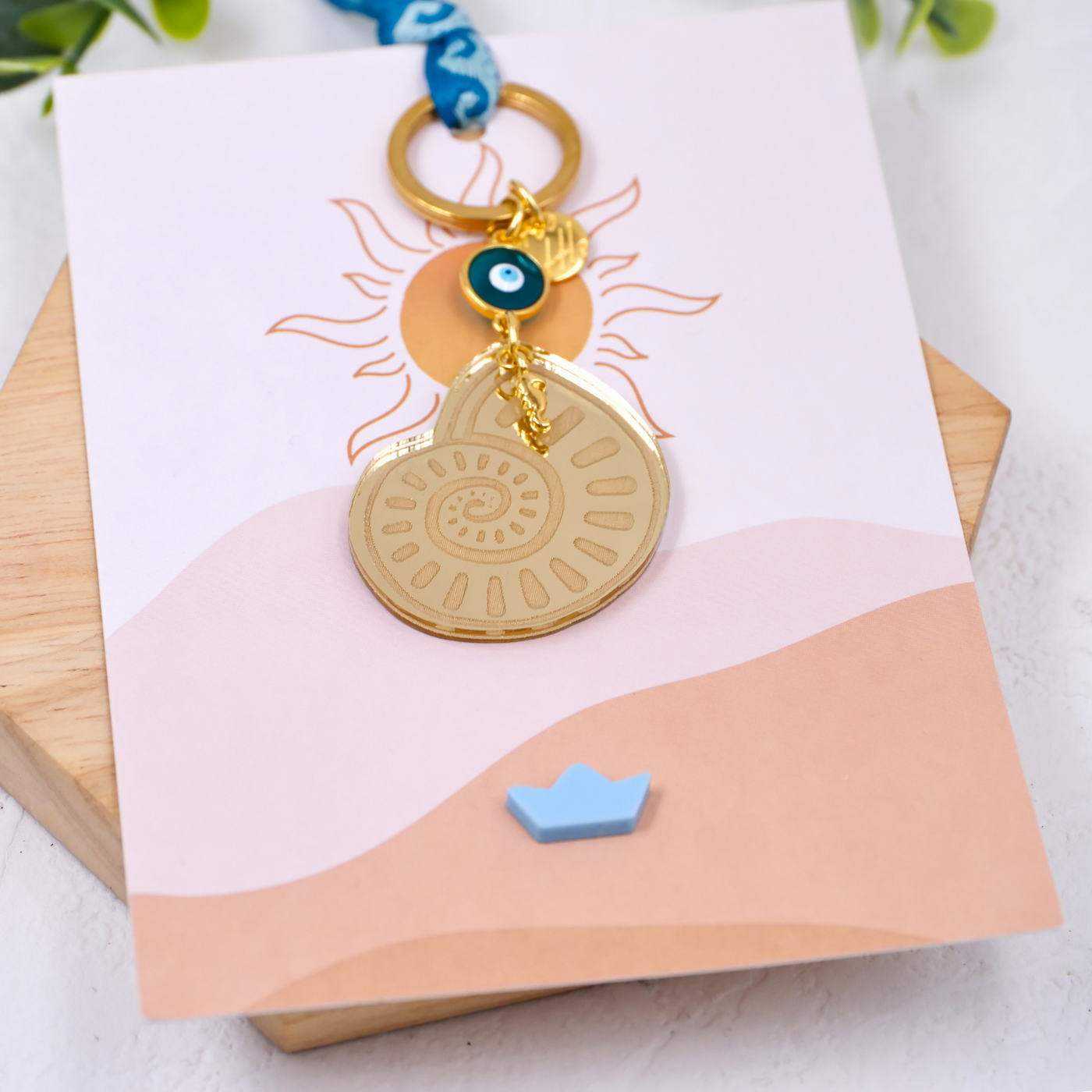Plexi Shell Summer Keychain — Pendants & charms from Toolittle — additional view 3