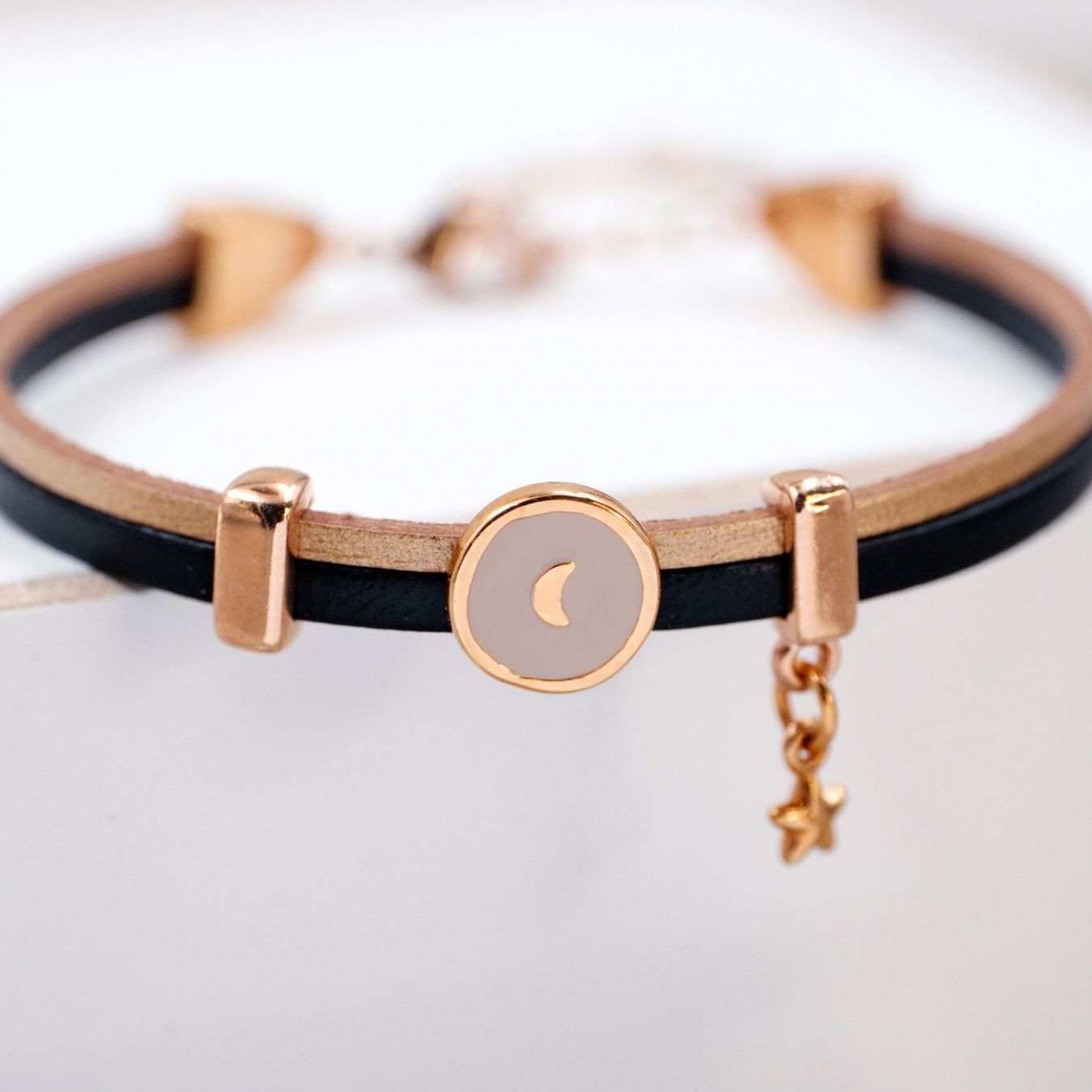 Leather Bracelet with Enamel