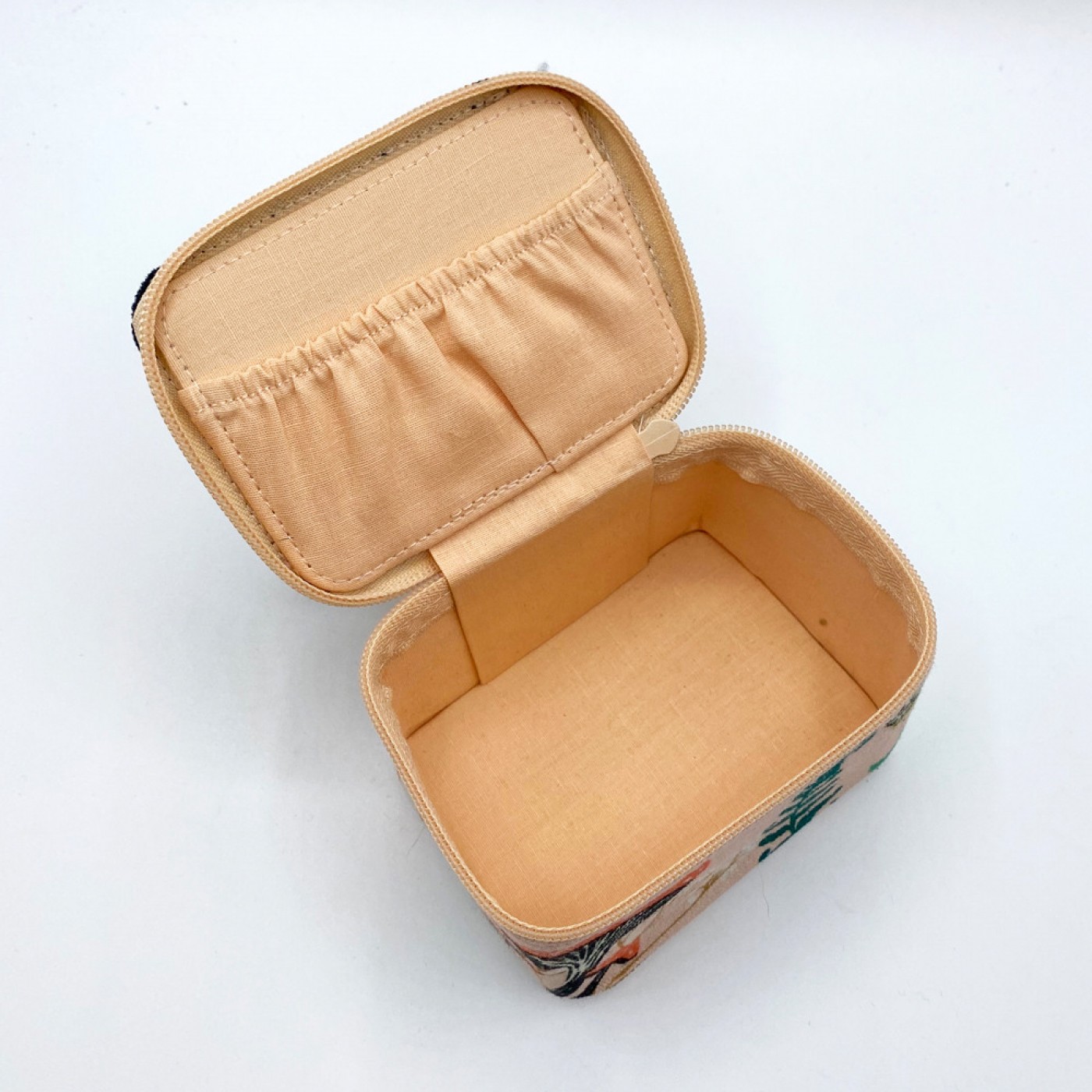 Forage Black Trinket Box — Jewellery storage from Toolittle — additional view 5