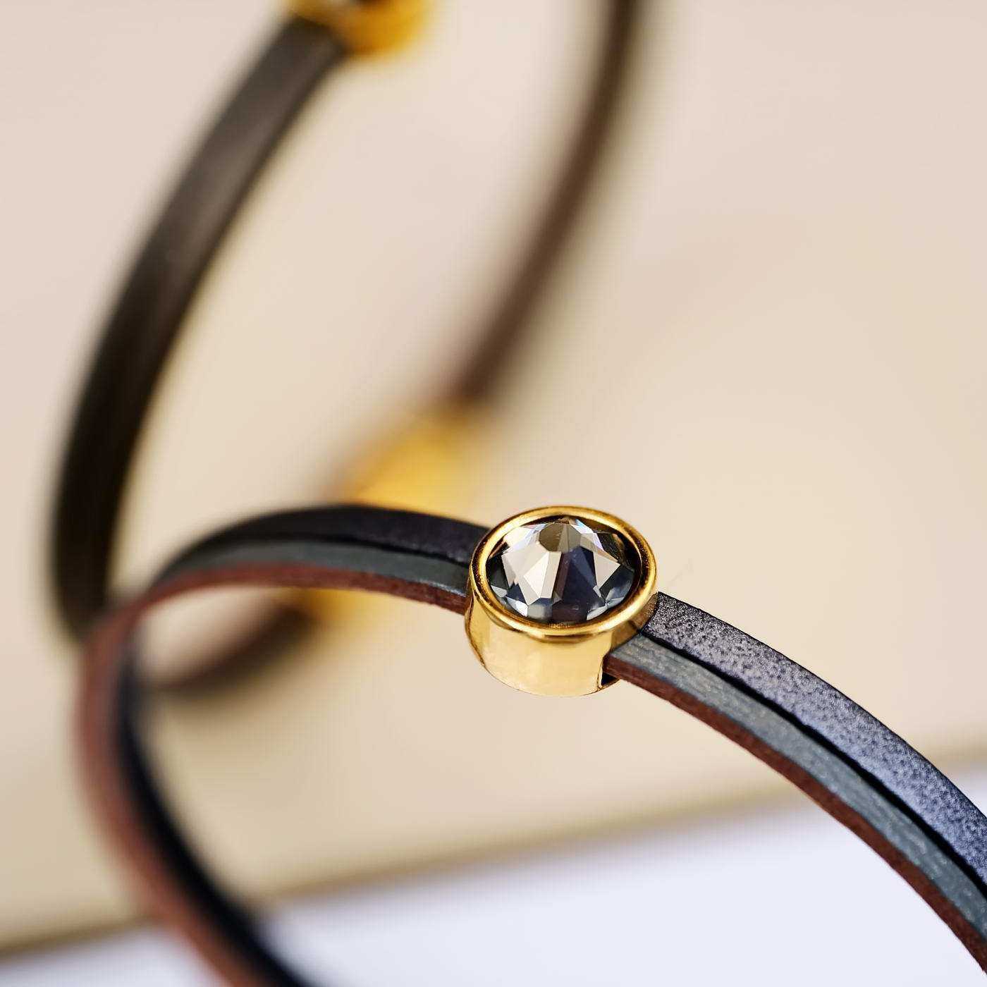 Leather bracelet with crystal — Bracelets from Toolittle — additional view 3