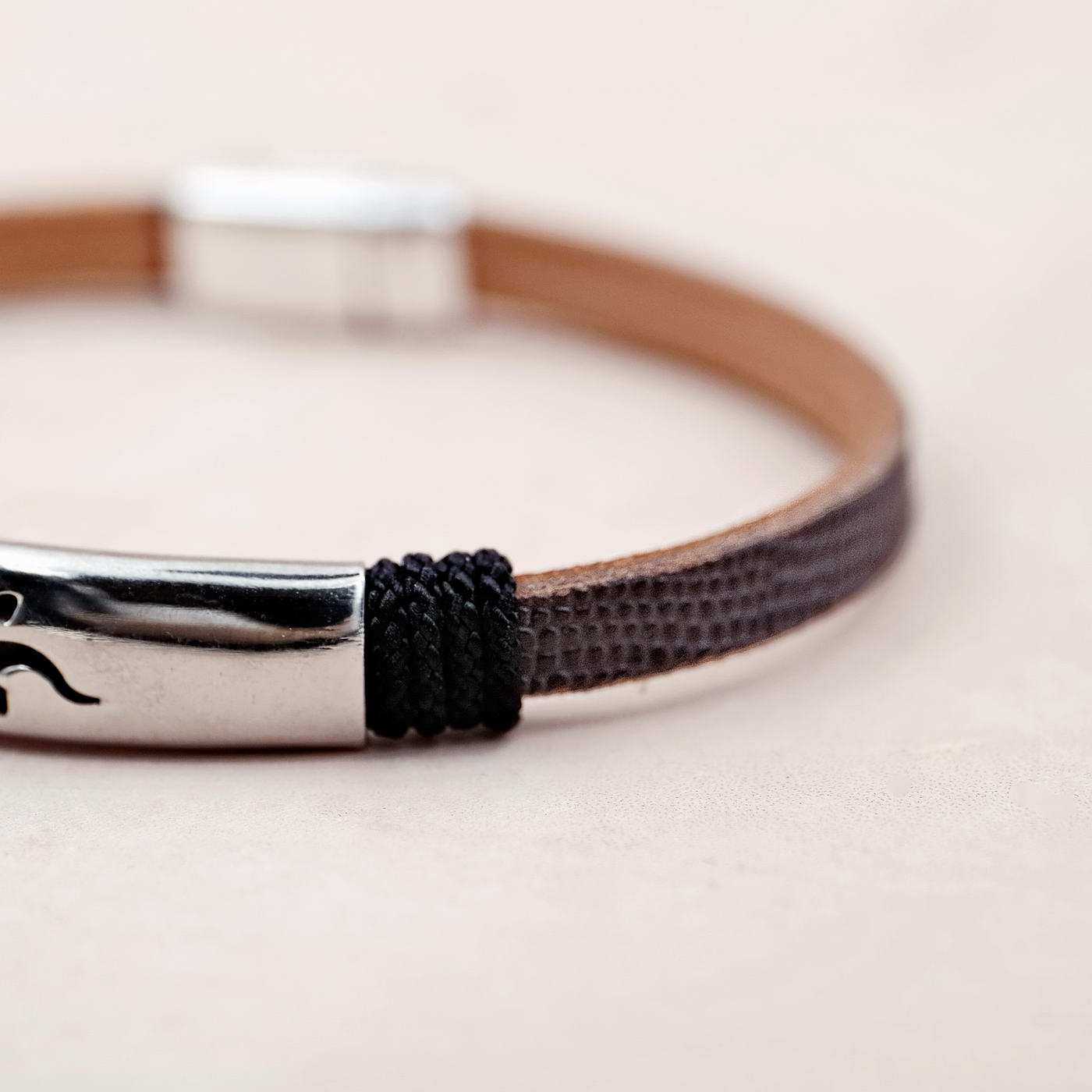 Men's leather bracelet — Bracelets from Toolittle — additional view 3