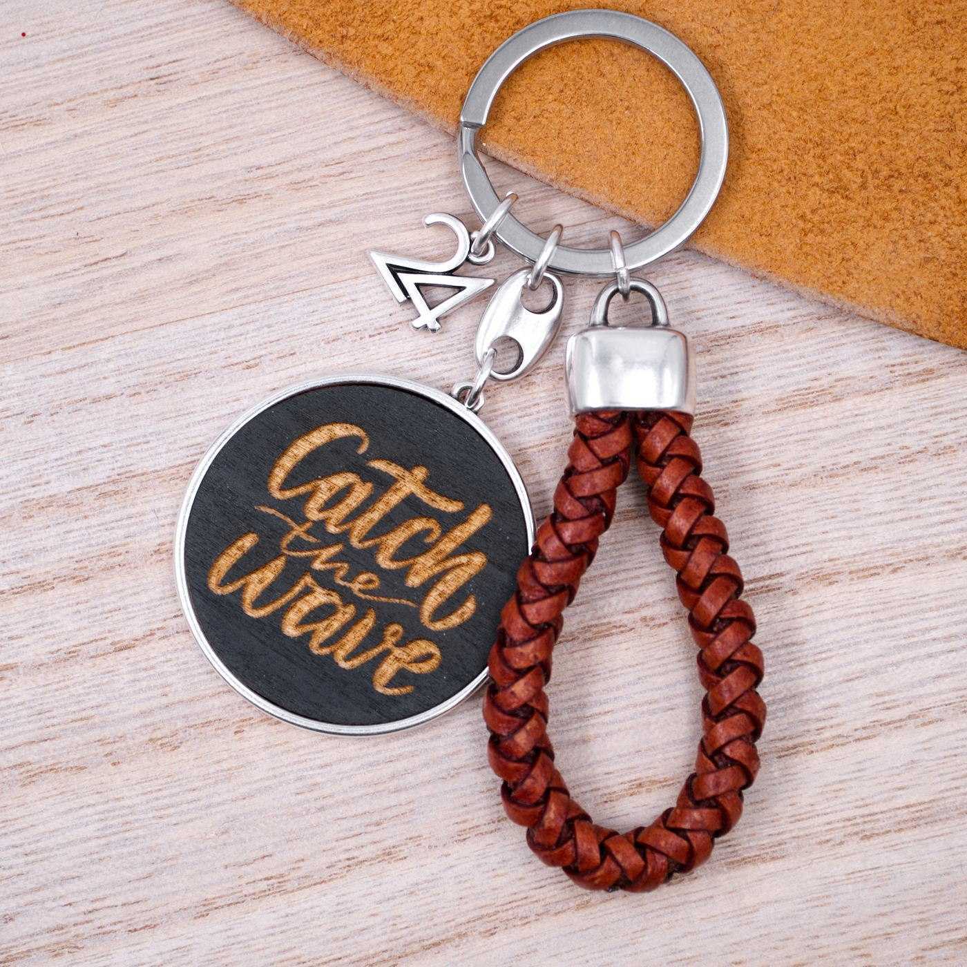 Catch the Wave: Men's 2026 Lucky Charm Keychain — Pendants & charms from Toolittle — additional view 2