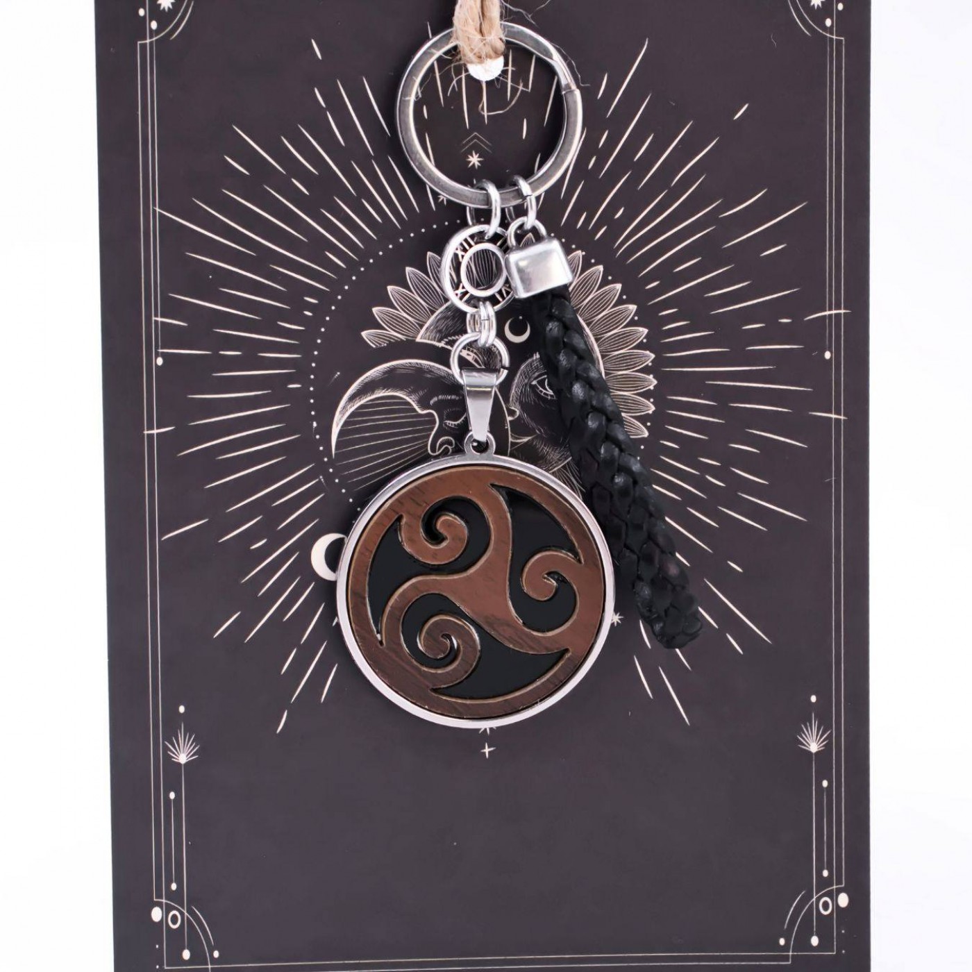 Triskelion Celtic Symbol Men’s Keychain — Pendants & charms from Toolittle — additional view 4