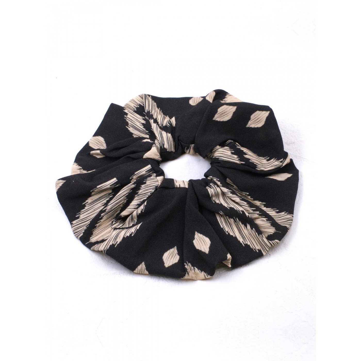 Samothraki Oversized scrunchie by KOKKOSAMMOU — Scarves & wraps from Toolittle — additional view 4