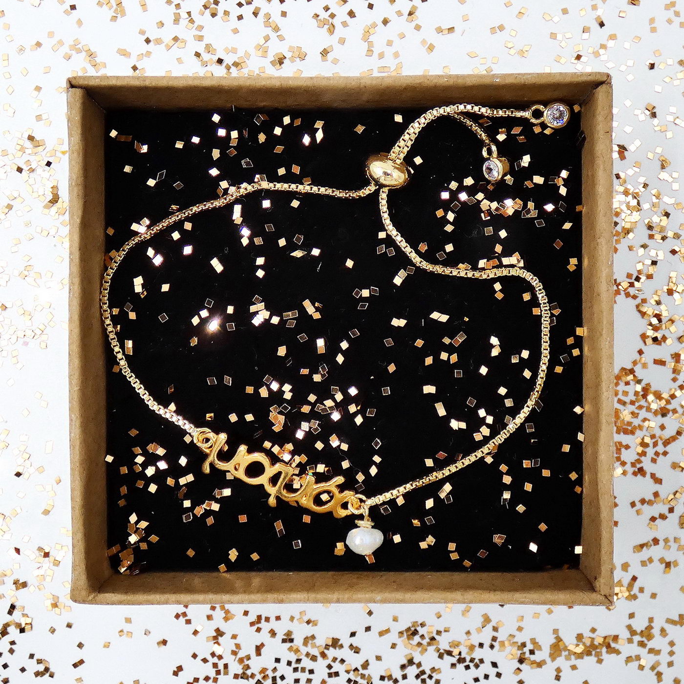 Glam Mum Bracelet in a Box — Bracelets from Toolittle — additional view 3