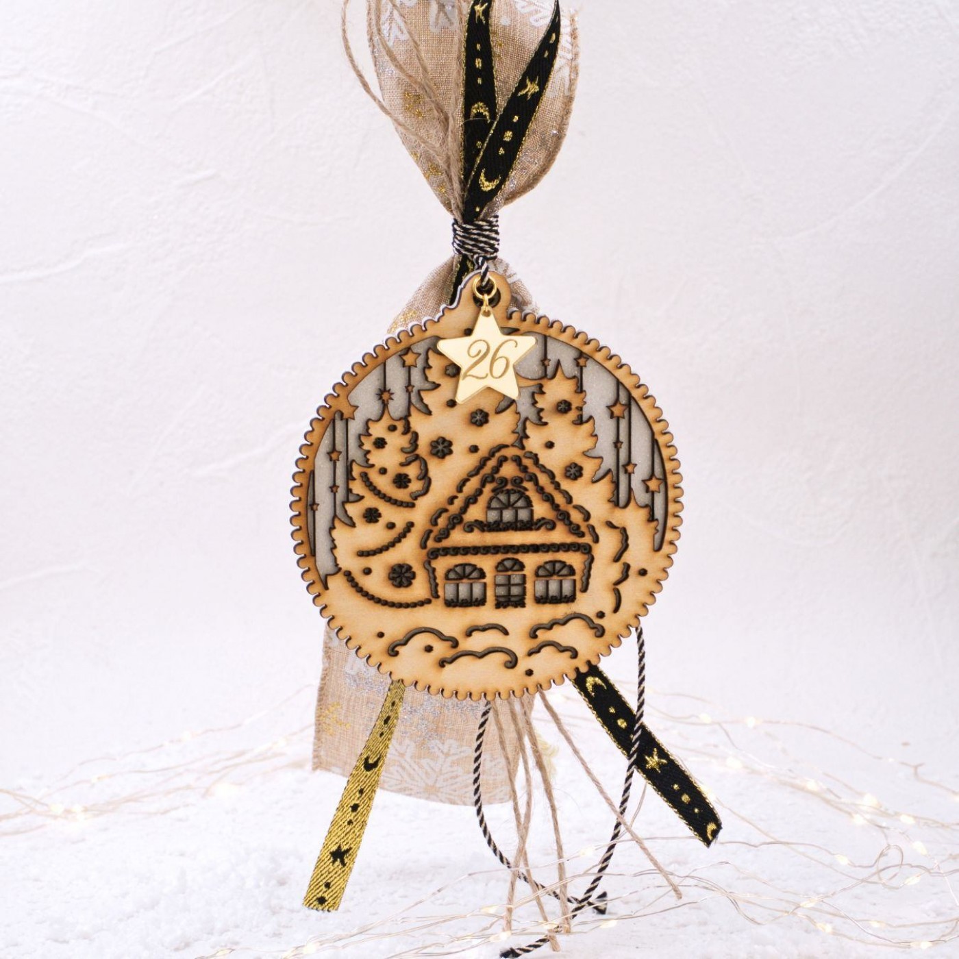 Handmade 2026 Lucky Charm – Wooden Disc with Christmas House — Pendants & charms from Toolittle — additional view 4