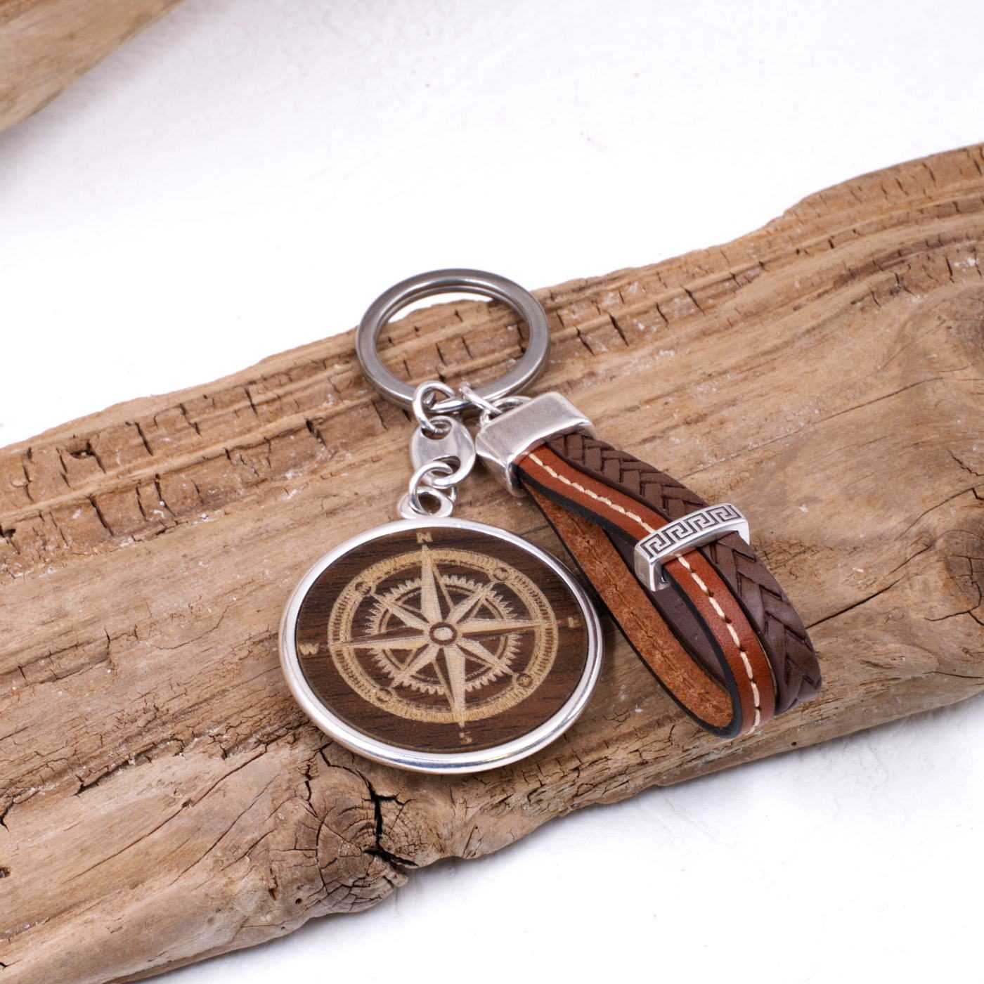 Traveller Men's Keychain — Pendants & charms from Toolittle — additional view 2