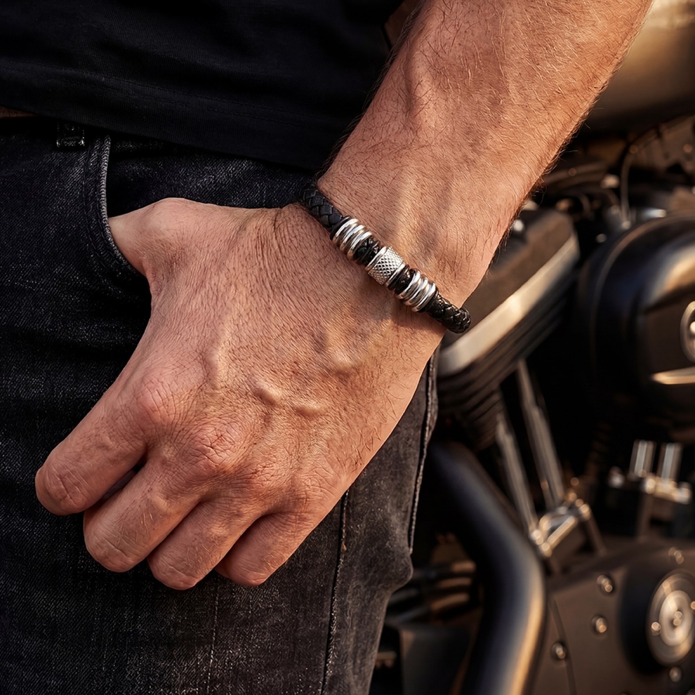 Men's Bracelet | Braided Leather - Black — Bracelets from Toolittle — additional view 3