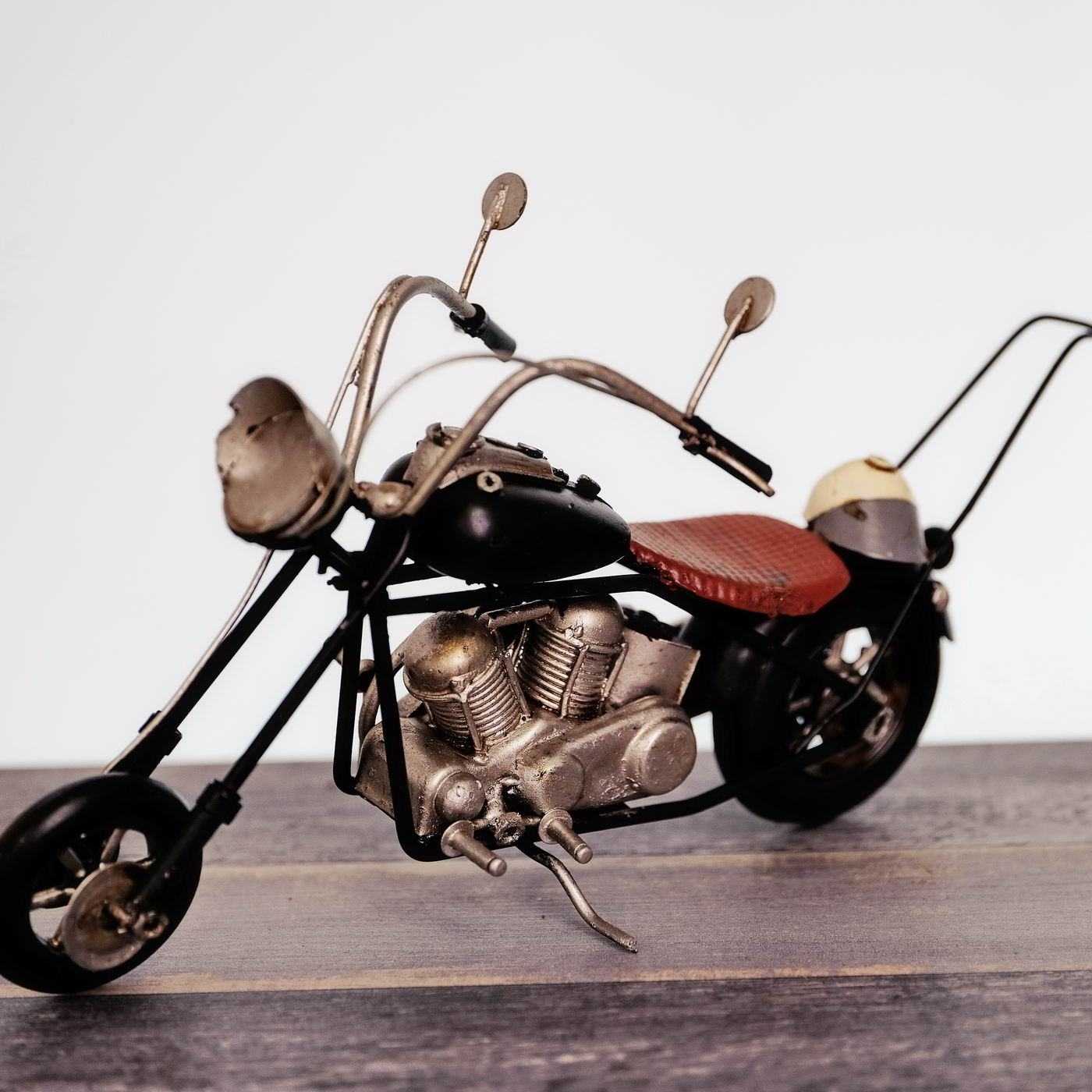 Easter candle with keychain and chopper motorcycle — Candles & home fragrance from Toolittle — additional view 5