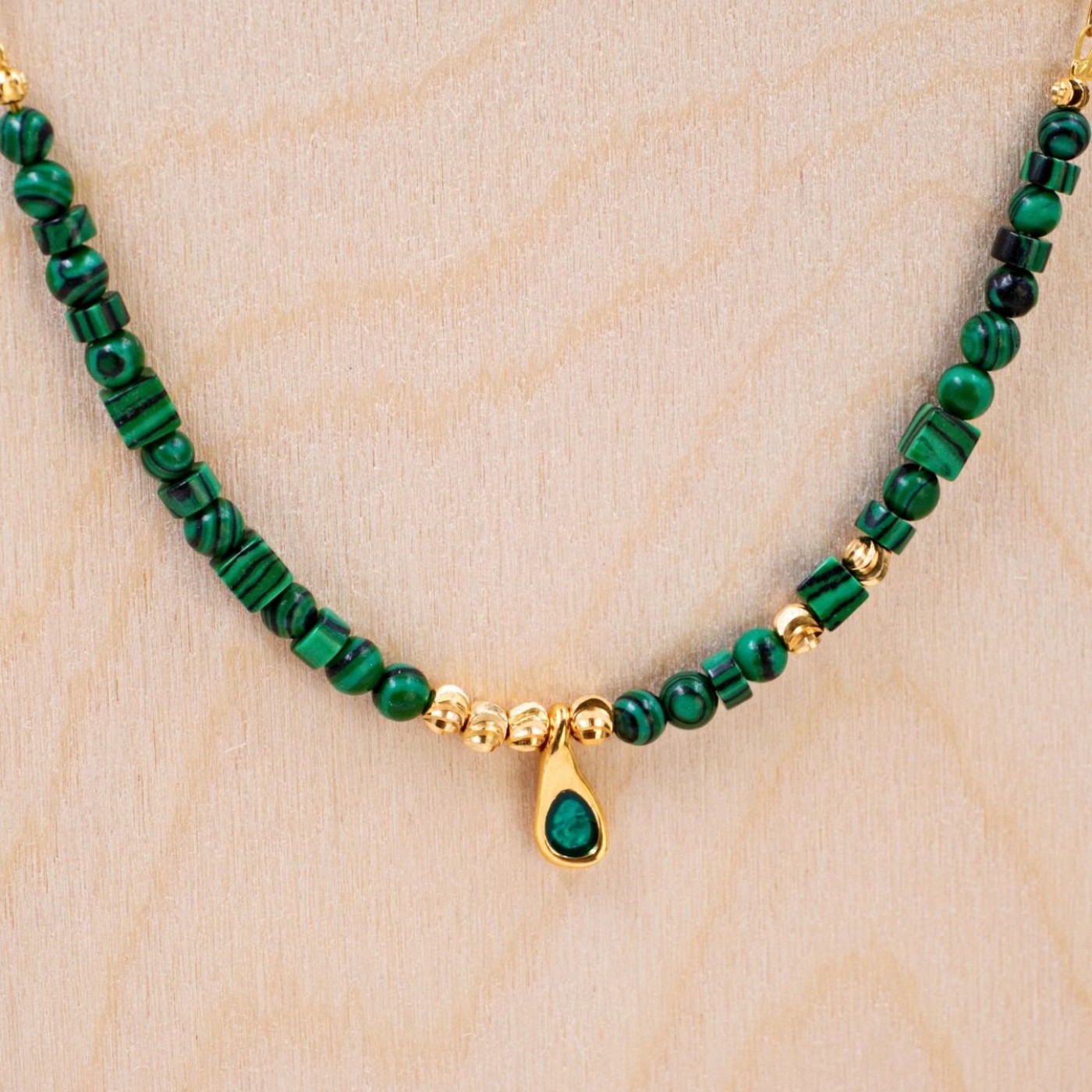 Malachite Jewel: Handmade Necklace — Necklaces from Toolittle — additional view 4