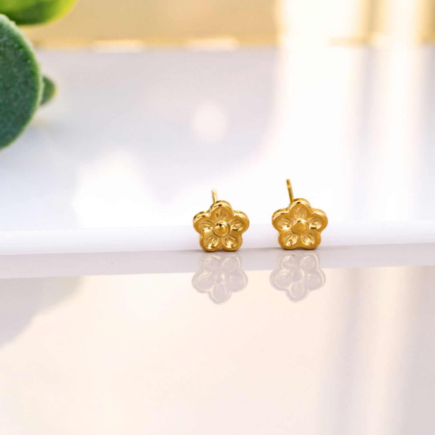Stainless Steel Jewelry: Flower Earrings