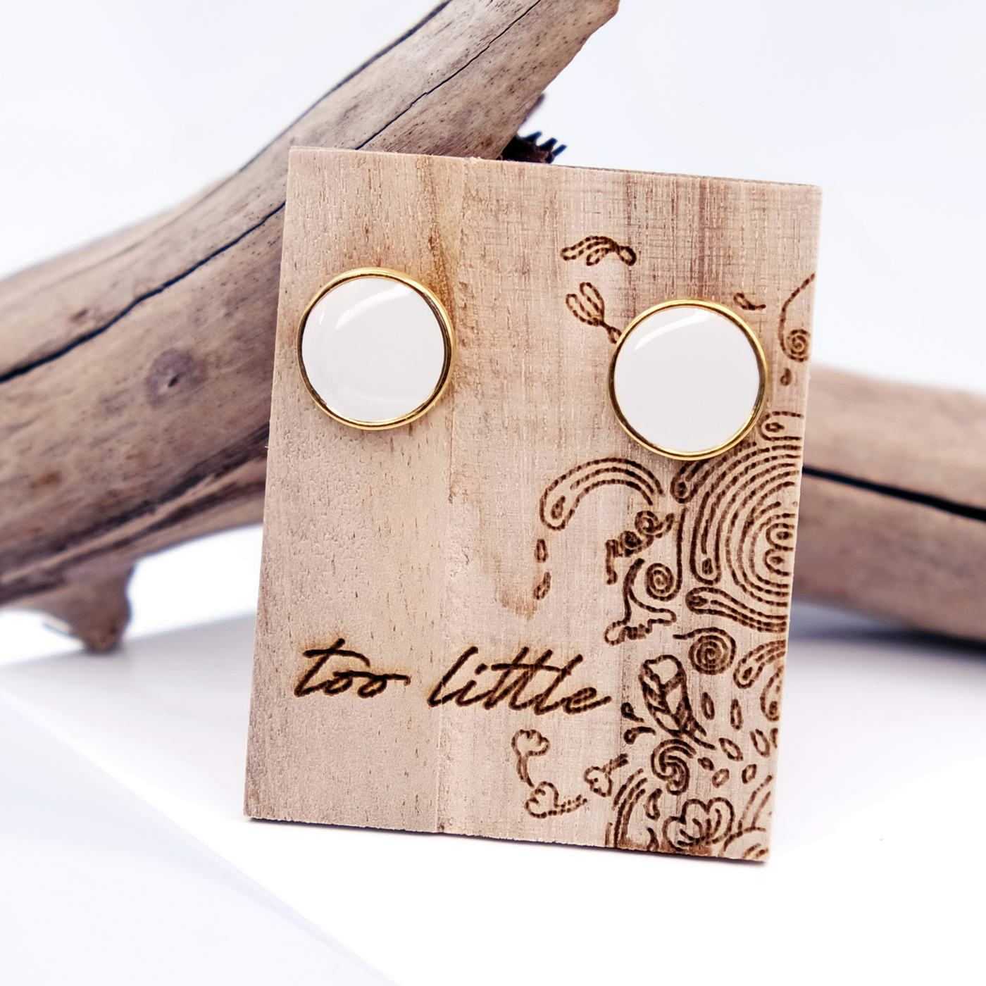 "Maxi Dots on Wood" Stud earrings