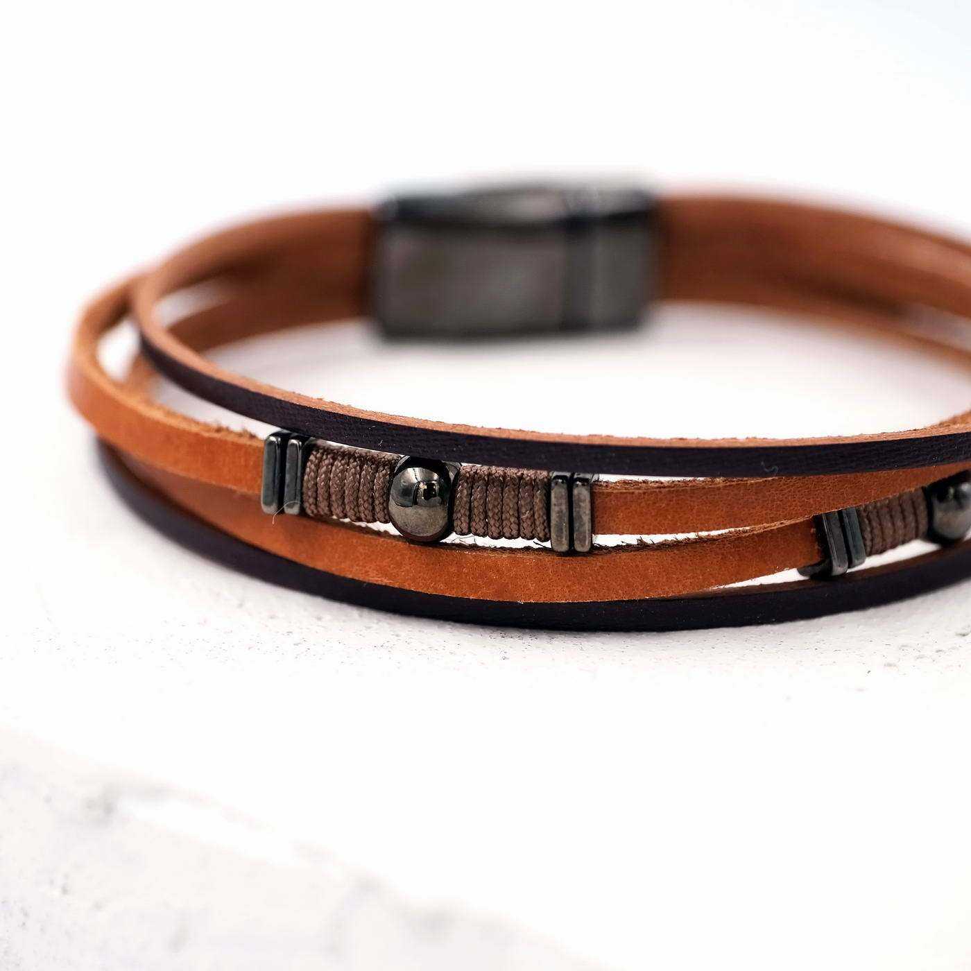 Men's leather bracelet Escape — Bracelets from Toolittle — additional view 3