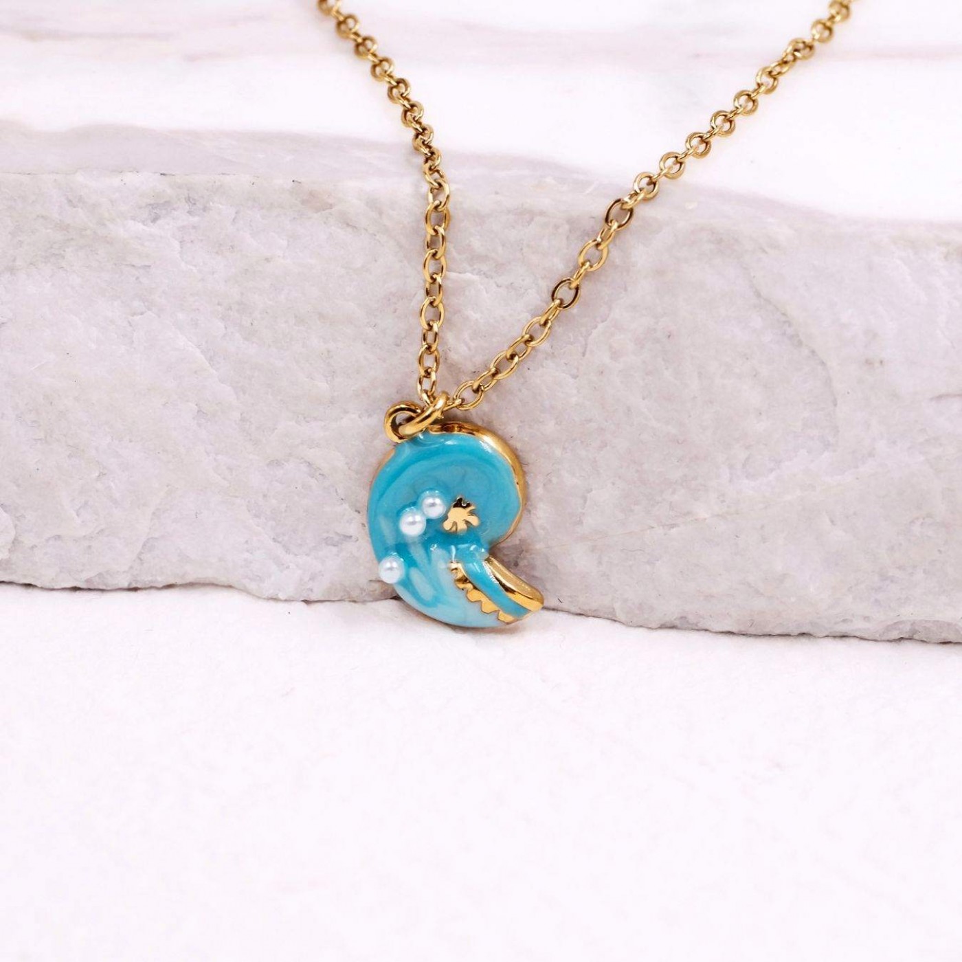 Stainless Steel Jewelry: Pearl Sea Shell Necklace — Necklaces from Toolittle — additional view 2