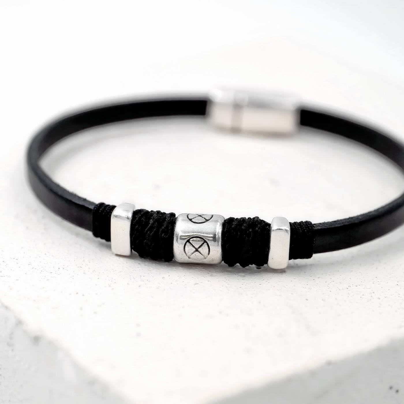 Men's leather bracelet Escape — Bracelets from Toolittle — additional view 2