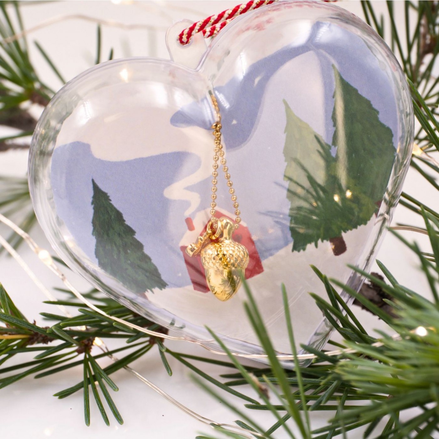Lucky 2026 Necklace - Gold-plated Pine Cone — Pendants & charms from Toolittle — additional view 3