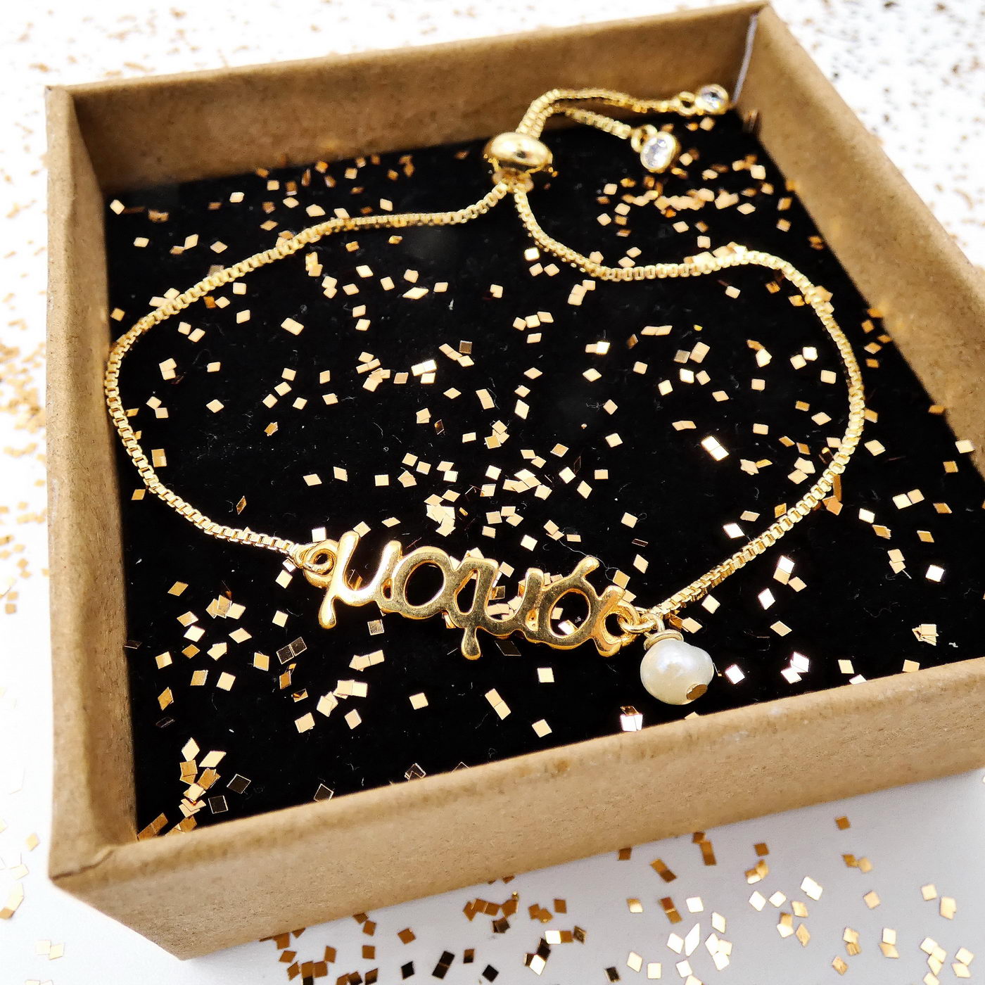 Glam Mum Bracelet in a Box — Bracelets from Toolittle — additional view 2