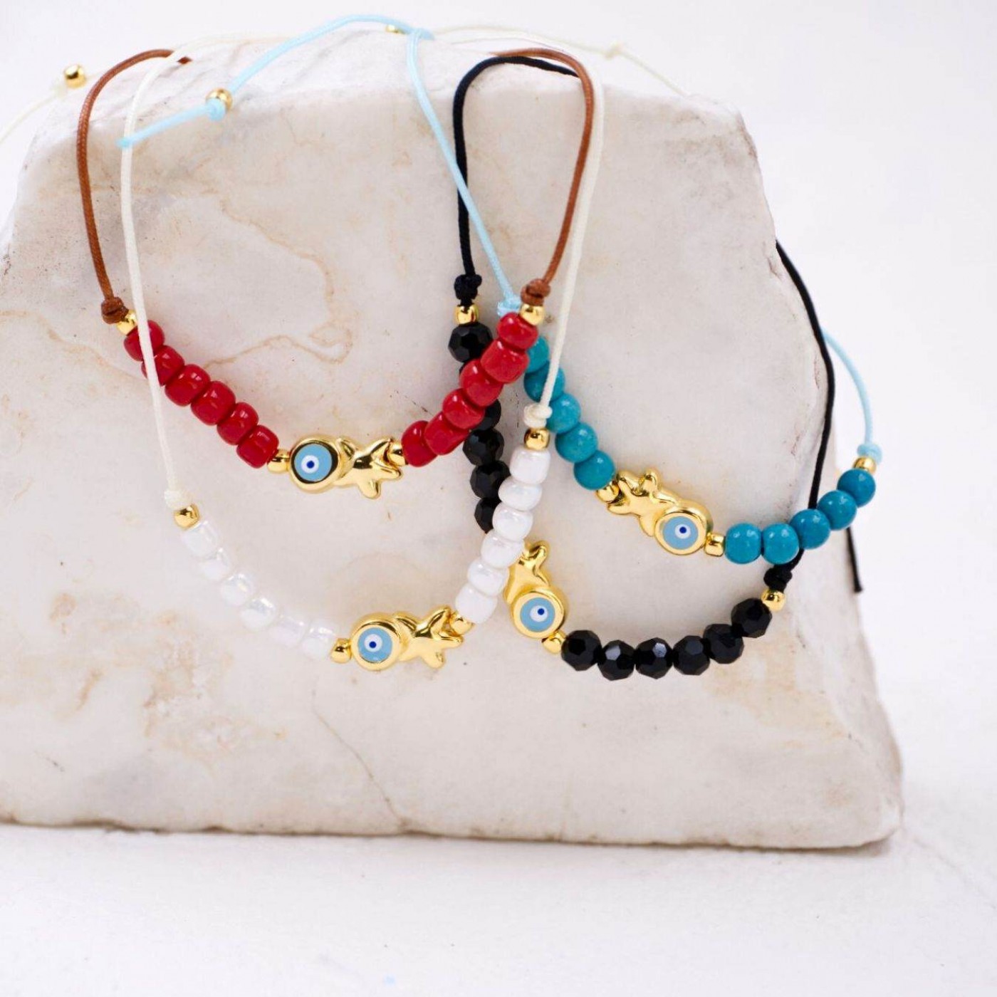 Macramé Bracelet with Gold-Plated Evil Eye & Starfish | Handmade — Bracelets from Toolittle — additional view 6