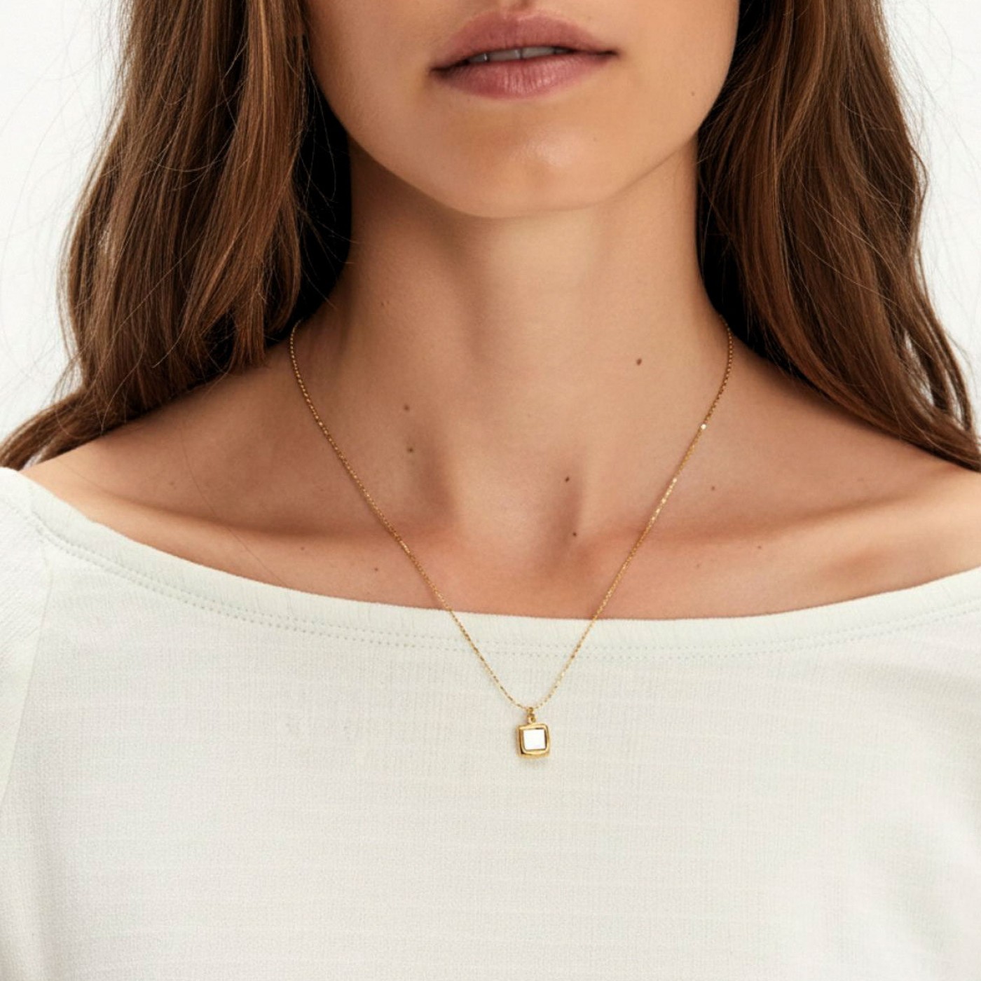 Gold-plated Necklace - Stainless Steel & Mother of Pearl — Necklaces from Toolittle — additional view 2