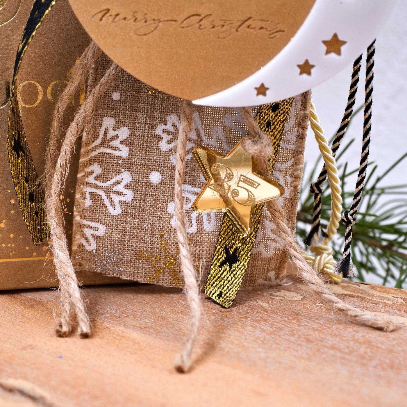 2026 Christmas Tree Lucky Charm - Gift Box — Pendants & charms from Toolittle — additional view 4